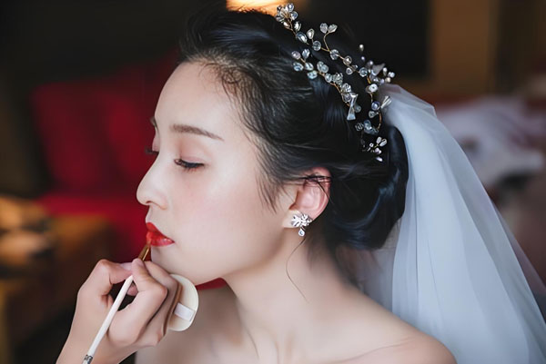 保定婚纱摄影|保定黛茉新娘造型